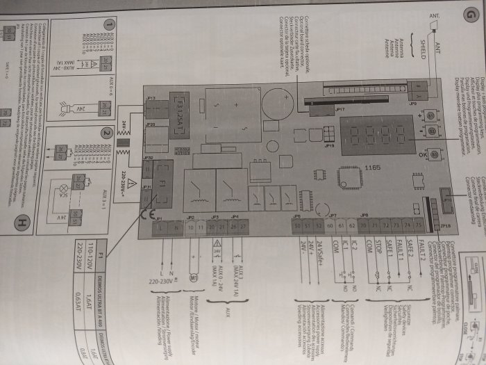 Bild på en manual som visar ett elektriskt styrkortsschema för motordrift med detaljerade anslutningar och komponenter.