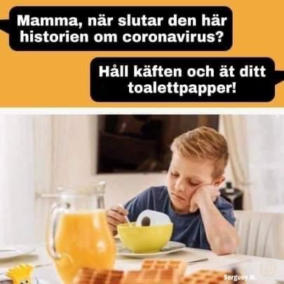 Pojke vid frukostbord frågar mamma om coronaviruset, får skämtsamt svar att äta toalettpapper.
