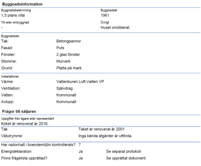 Besiktningsprotokoll för en villa byggd 1961 med information om tak, fasad, fönster och installationer samt frågor till säljaren.