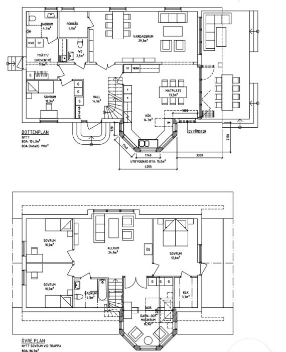 Två ritningar av husplaner, en för bottenvåning och en för ovanvåningen, med mått och inredningslayout.