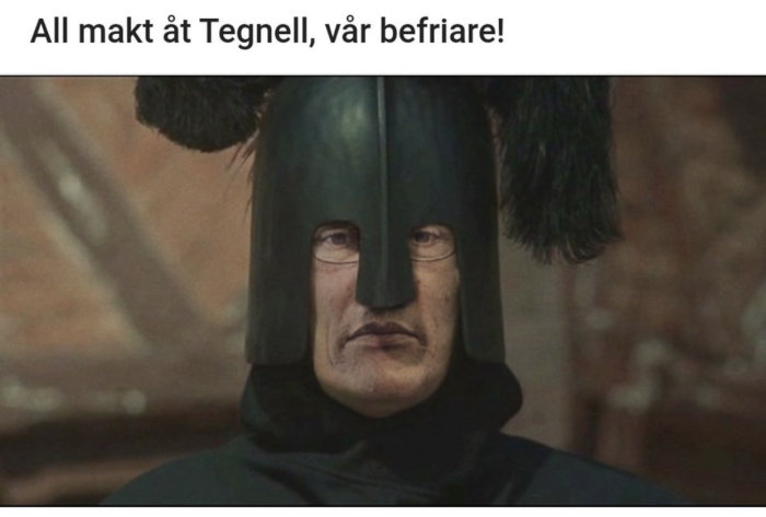 Fotoshoppad bild av person med hjälm och texten "All makt åt Tegnell, vår befriare!