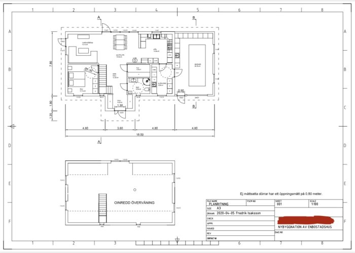 Arkitektritning över enplanshus med garage, inklusive måttangivelser och planlösning.