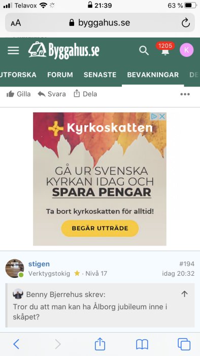 Skärmdump av en diskussionstråd med en annons för Kyrkoskatten med texten "GÅ UR SVENSKA KYRKAN IDAG OCH SPARA PENGAR Ta bort kyrkoskatten för alltid!