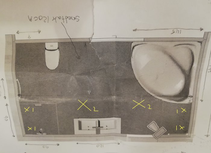 Skiss av ett rum med markerade platser för downlights, etiketterade som "x1" för mysbelysning och "x2" för allmänbelysning.