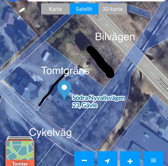 Satellitvy över tomtmark på Södra Nyvallsvägen med markerad tomtgräns i Gävle.