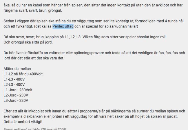 Skärmbild av ett foruminlägg med instruktioner för elektrisk koppling och spänningstester för spis installation.