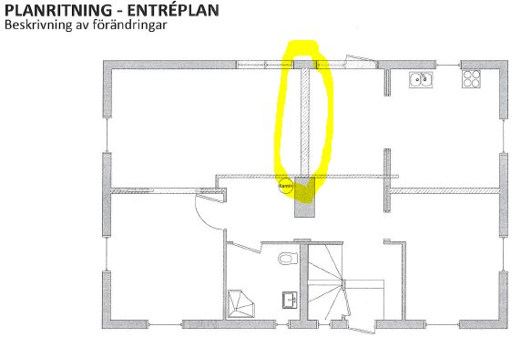 Entresolplanritning av hus med markerad brandvägg för borttagning och planerade balkar.