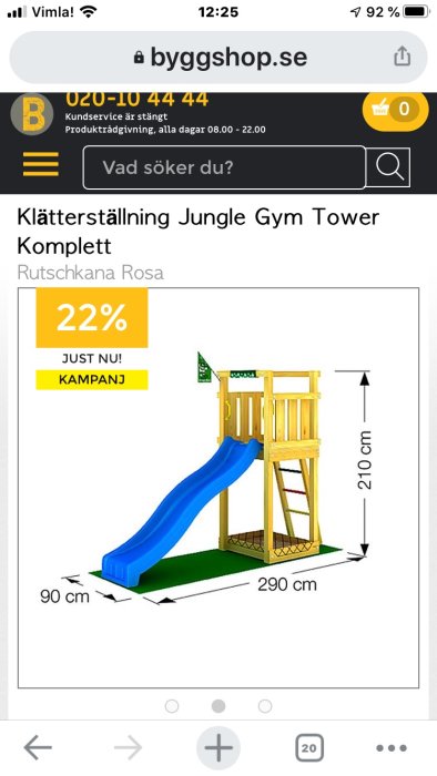 Illustration av en klätterställning med rutschkana och måttangivelser.