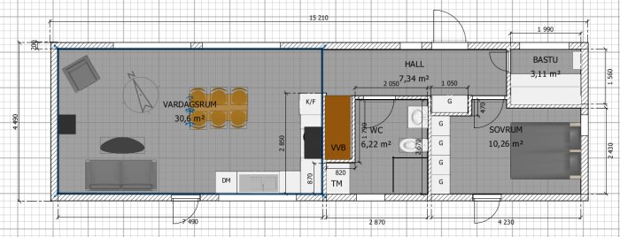 Ritning av enplanshus med måtten, vardagsrum, kök, hall, bastu, sovrum, WC, och tvättmaskin markerade.