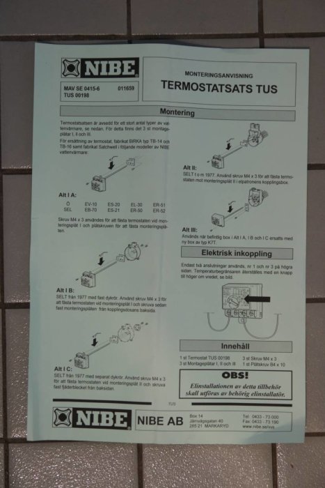 Monteringsanvisning för en NIBE termostatsats med schematiska illustrationer och installationsinstruktioner för olika vattenberedarmodeller.