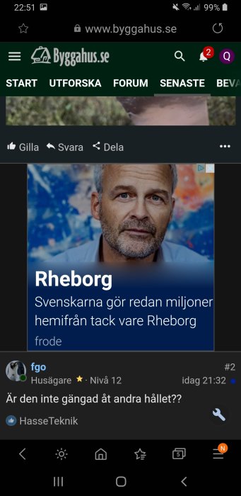 Skärmdump av ett diskussionsforum med en bild på en man, inläggsrubrik "Rheborg" och text från användare.