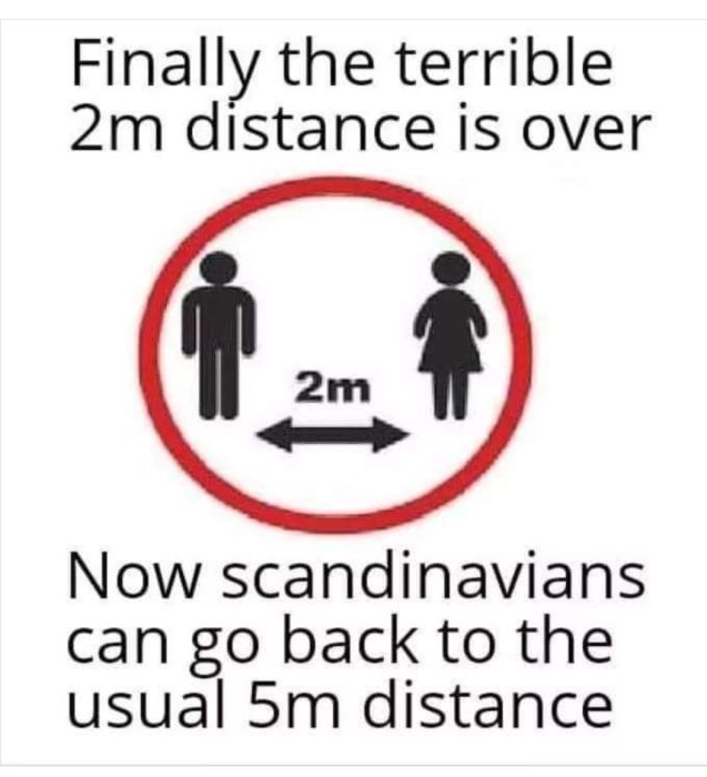 Skämtsam bild av en ikon som visar 2 meter avstånd mellan två figurer och text om skandinavisk distansering.