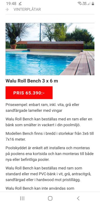 Lyxig pool med öppet skydd och integrerad bänk i trädesign mot naturlig bakgrund.