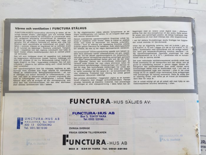 Förblekt broschyrsida från Årets Hus 1970 med text om värmesystem och kontaktinformation för FUNCURA-HUS AB.