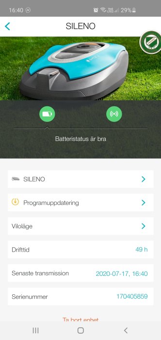 Smart gräsklippare Sileno på gräsmattan med appgränssnitt som visar batteristatus och inställningar.