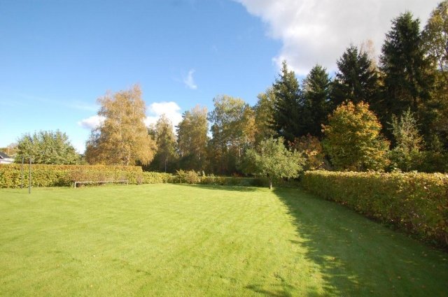 07 - Trädgård.jpg