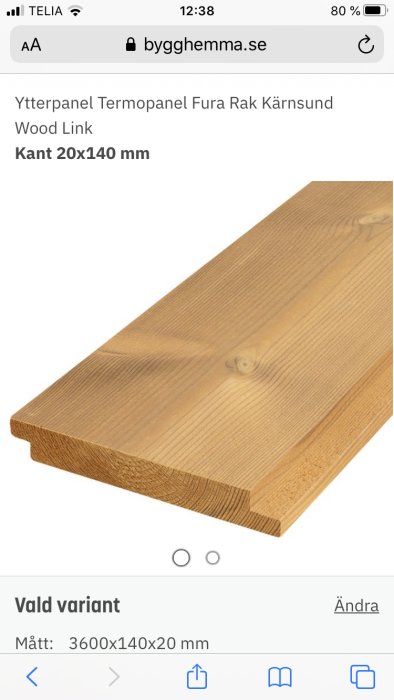 En liggande enkelfaspanel av furu med rak kant uppvisad på en skärmbild från en webbshop.
