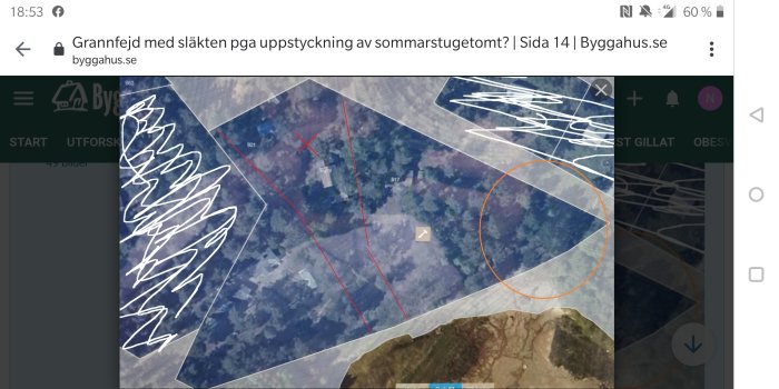 Satellitbild av fastigheter med markerade gränser och diverse handskrivna anteckningar.