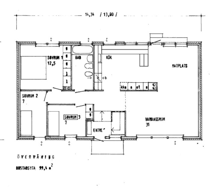 Arkitektritning av en lägenhetsplanlösning med beteckning av rum som kök och sovrum.