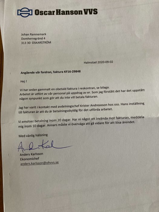 Brev från Oscar Hanson VVS som påminner om obetald faktura med hot om vidare åtgärder.