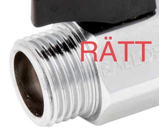 Närbild av en ny ballofix med klämring och gängad anslutning märkt "RÄTT".