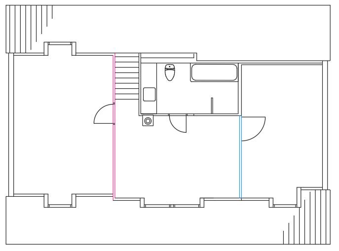 Arkitektonisk planritning av en ovanvåning med markerade potentiala väggar för ombyggnad och placering av barnrum.