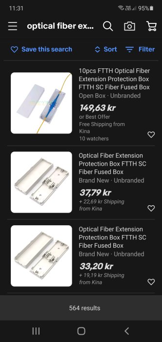 Skärmbild av en sökning på optiska fiber förlängningsboxar med priser och fraktinformation.