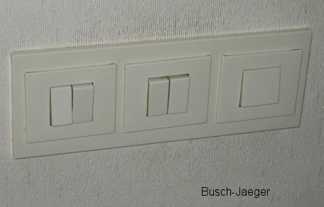 Busch-Jaeger 3-fach.jpg