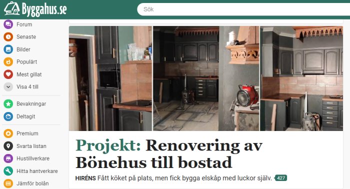 Pågående köksrenovering med omonterade svarta skåpluckor och osatt golv.