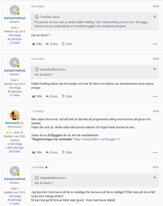 Skärmdump av en diskussionstråd i ett forum med inlägg från användare om byggprojekt.