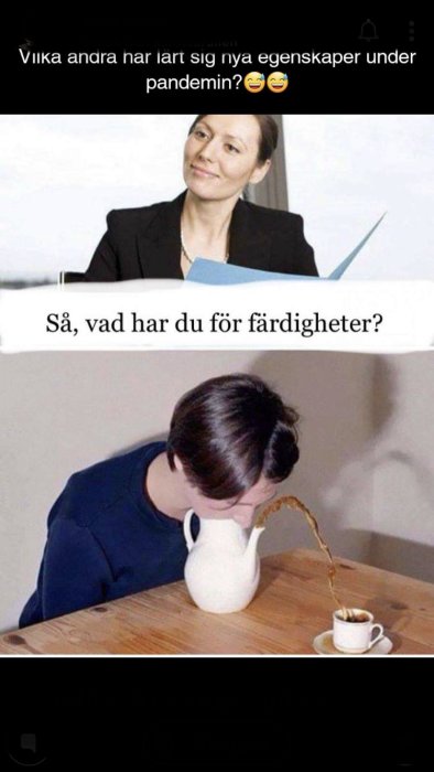 Person häller kaffe från en kanna utan att titta, vilket resulterar i att kaffet missar koppen och spills på bordet.