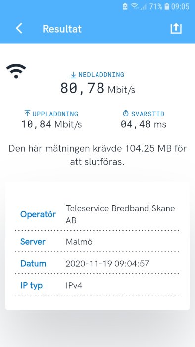 Skärmdump som visar internetuppkopplingens hastighet med 80,78 Mbit/s nedladdning och 10,84 Mbit/s uppladdning.