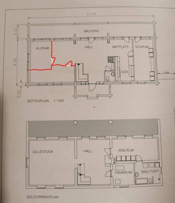 Ritning av bottenvåning och souterrängplan för ett hus, med markerad barnhörna i allrum.