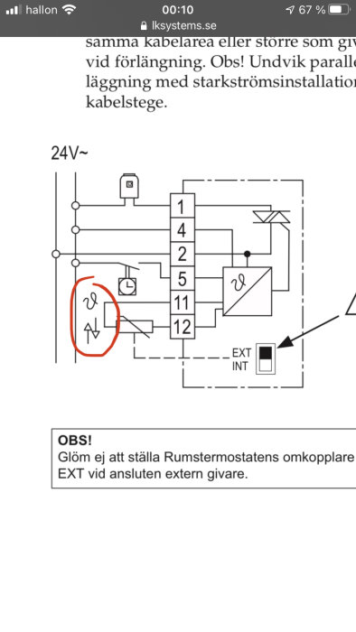 Schmatisk ritning av termostatanslutning med inringade symboler för en extern givare.