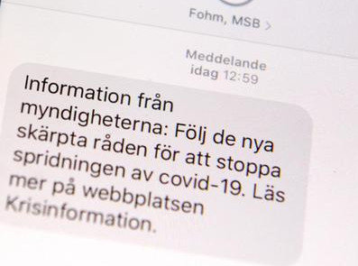 Skärmbild av ett meddelande med uppmaning om att följa myndigheternas skärpta råd för att stoppa spridningen av covid-19.