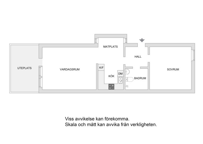 Planritning av ett radhus med utsatta positioner för kök, badrum och vitvaror, visar begränsat utrymme i duschen.