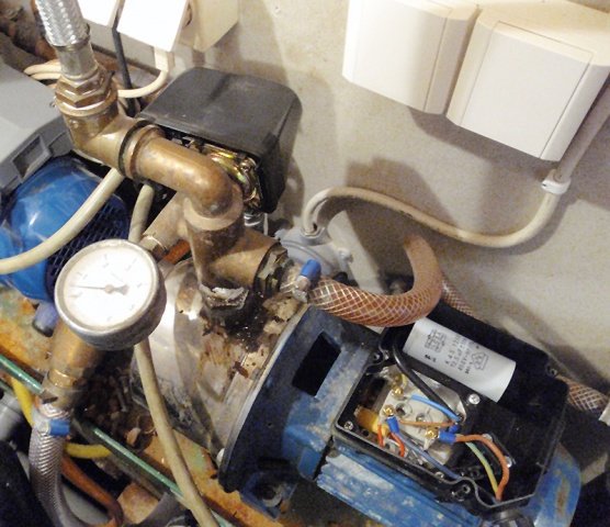 Pump-2.jpg