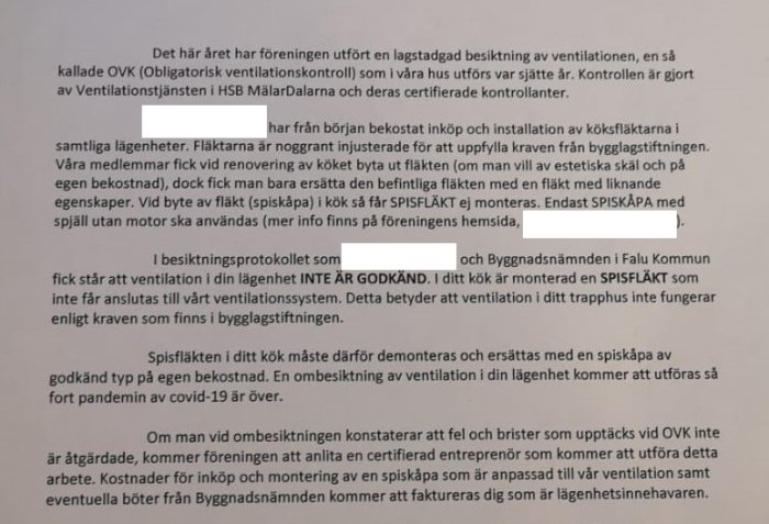 En bild av ett besiktningsprotokoll med text som förklarar att en spisfläkt inte är godkänd i en lägenhet enligt OVK.