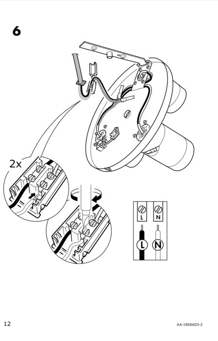 Illustration av installation för taklampa med elanslutningar för fas (L) och nolla (N).