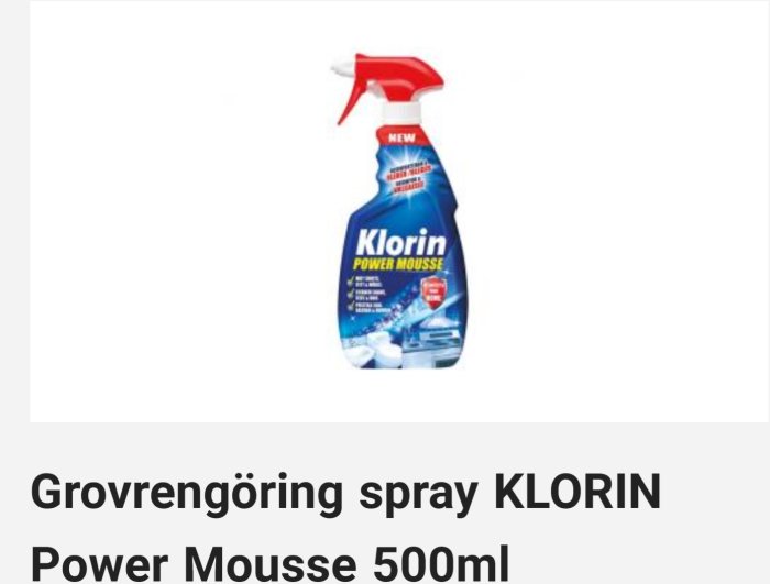 Flaska med Klorin Power Mousse rengöringsspray på 500 ml med vit röd spraymunstycke.