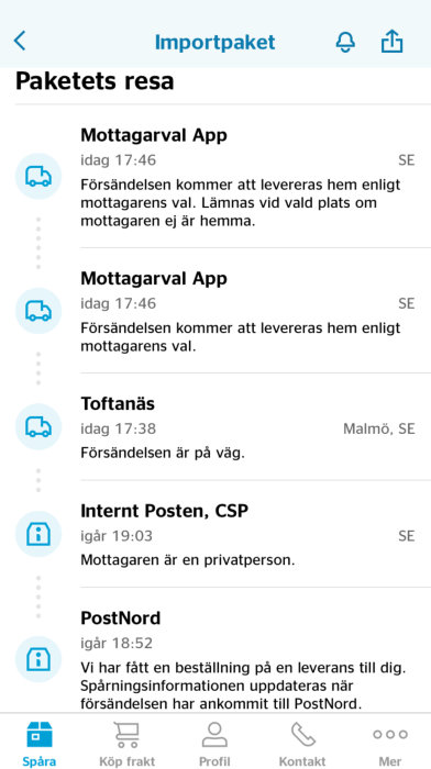 Skärmdump av paketspårning i en app med statusuppdateringar för en leverans.