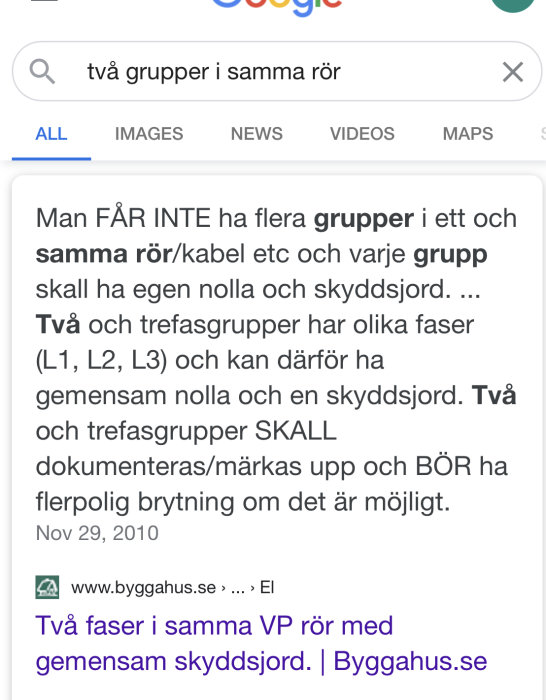 Skärmdump av en Google-sökning med sökordet "två grupper i samma rör" och utdrag ur forumdiskussion om elinstallation.