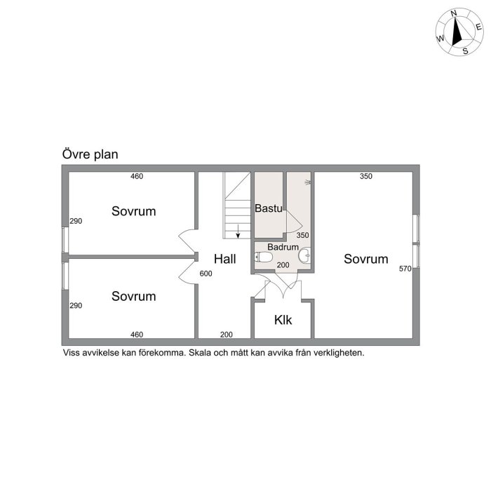 Planritning över övre våningen i ett hus med badrum, bastu och sovrum, inklusive måttangivelser.