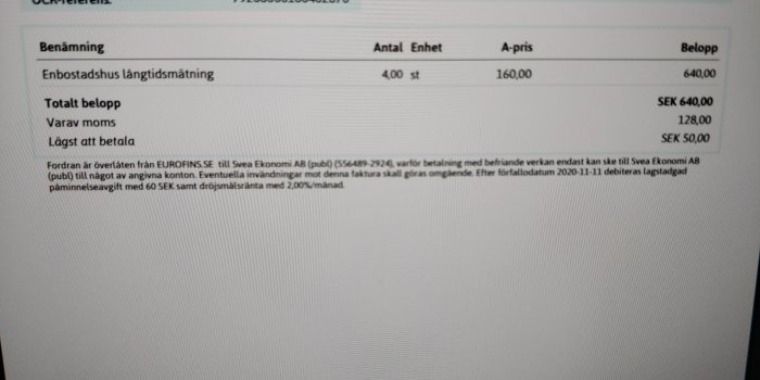 Bild på en faktura för en tjänst med posten "Enbostadshus långtidsmätning" inklusive prisuppgifter och totalbelopp.