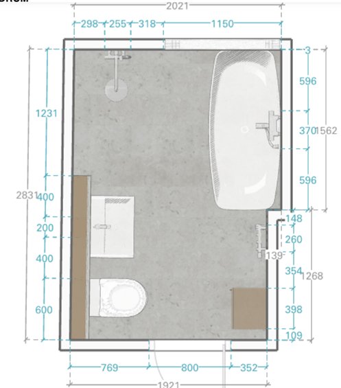 Skiss av ett badrumsplan med mått, visar placering av badkar, toalett, handfat, och hyllor.