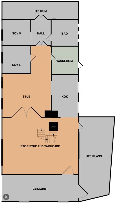 Planritning av en våning i församlingshem med flera rum, kök, hall och utrymmen för en potentiell trapp.