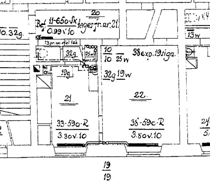 Förbättrad upplösning av en teknisk ritning från 1994 som visar ett värmesystem för ett våningsplan.