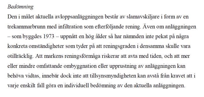 Textutdrag från Mark- och miljödomstolens bedömning om en äldre trekammarbrunn, utan indikation på otillräcklig rening.