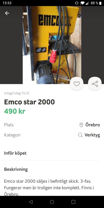 Del av gul svart Emco Star 2000 träbearbetningsmaskin med elkablar och röd kontakt.