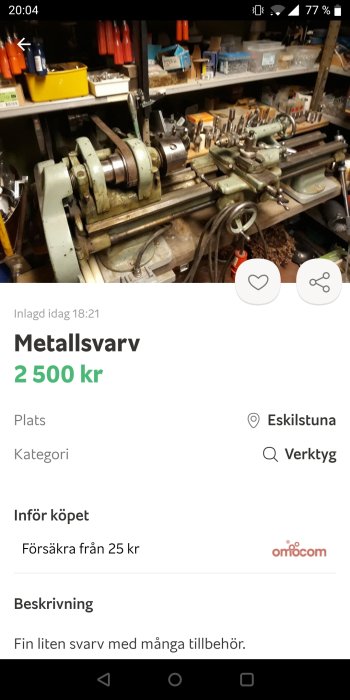 En begagnad metallsvärv med tillbehör på en verkstads hylla, visas i en försäljningsannons.